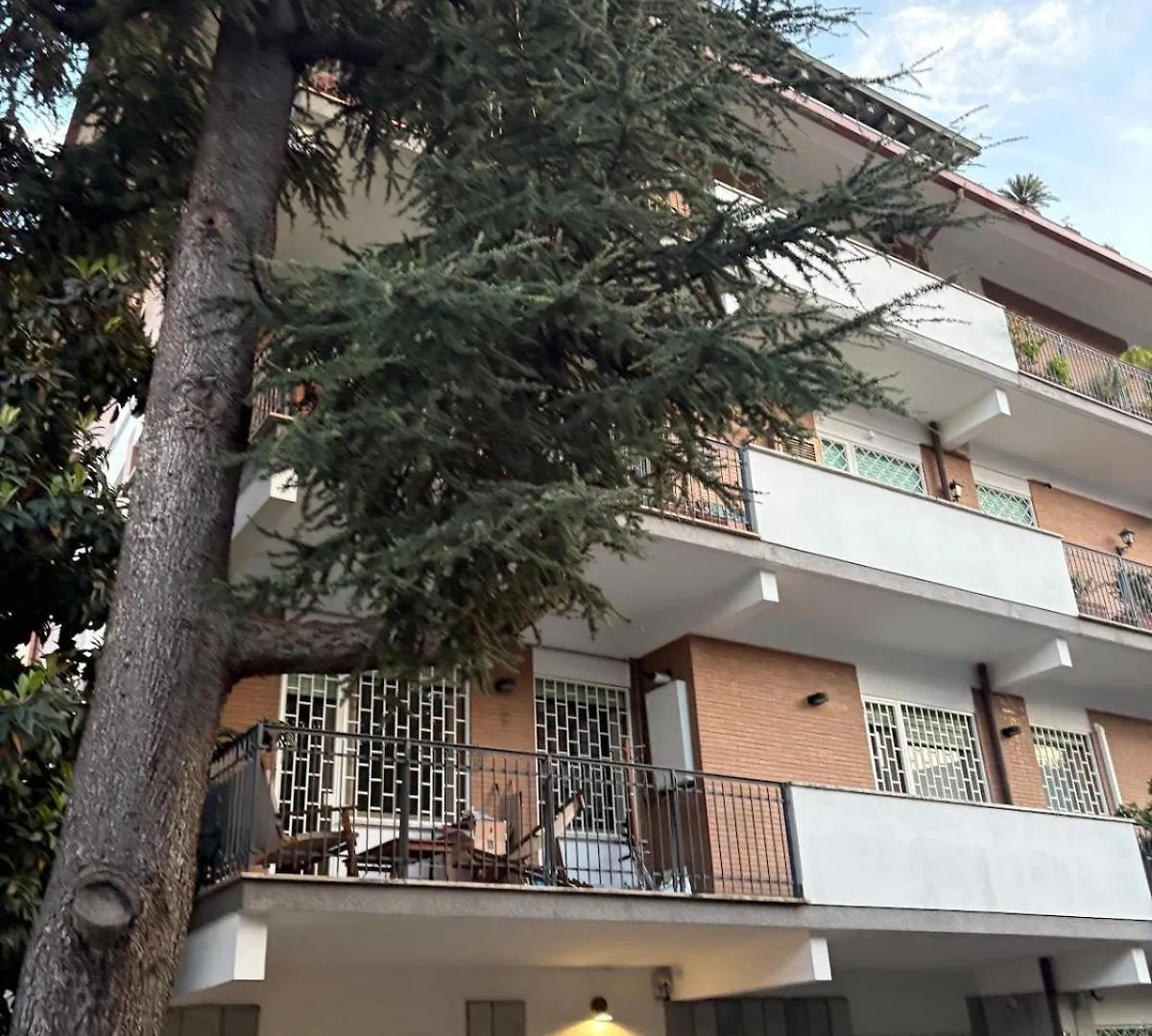 Urban Escape A Piazza Caprera Apartment Rome Italy